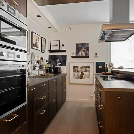 Dinbnb I 10 Min From Downtown I Priv Patio I Self Checkin Apartment *